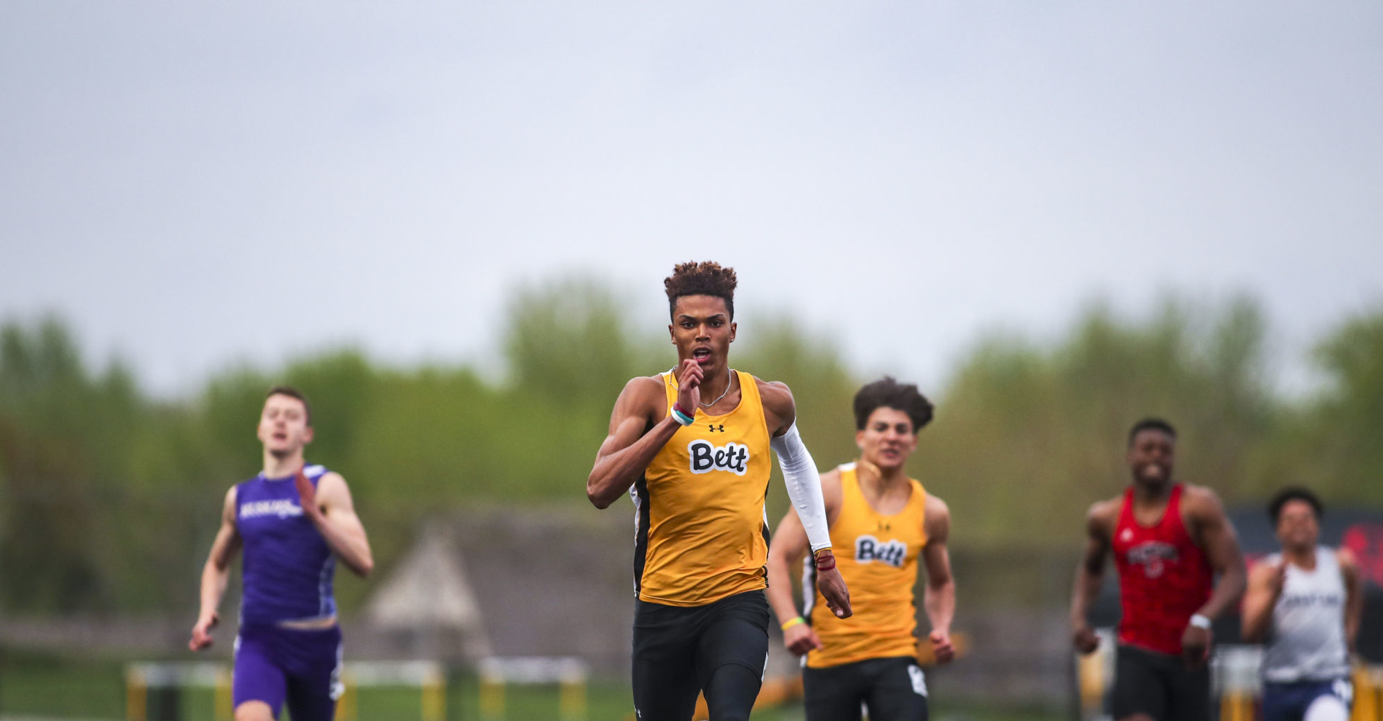 050219-qct-spt-mac-boys-track-001